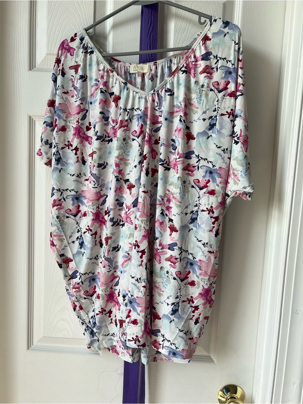 Floral V-Neck Short Sleeve Top - Pink & Blue